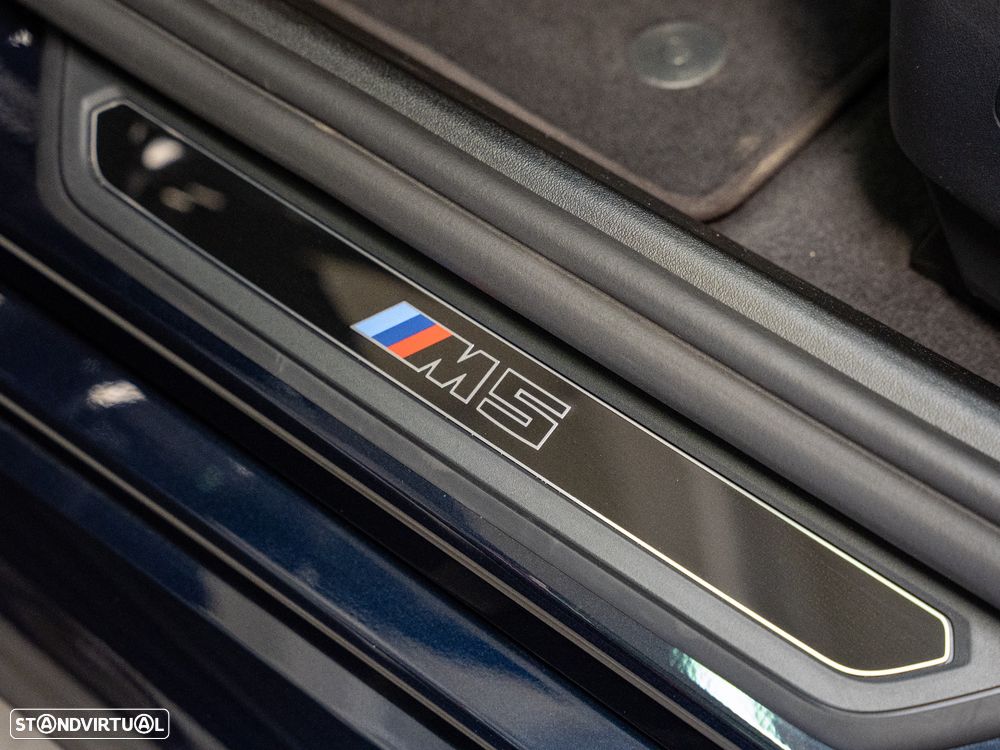 BMW M5 Standard - 16
