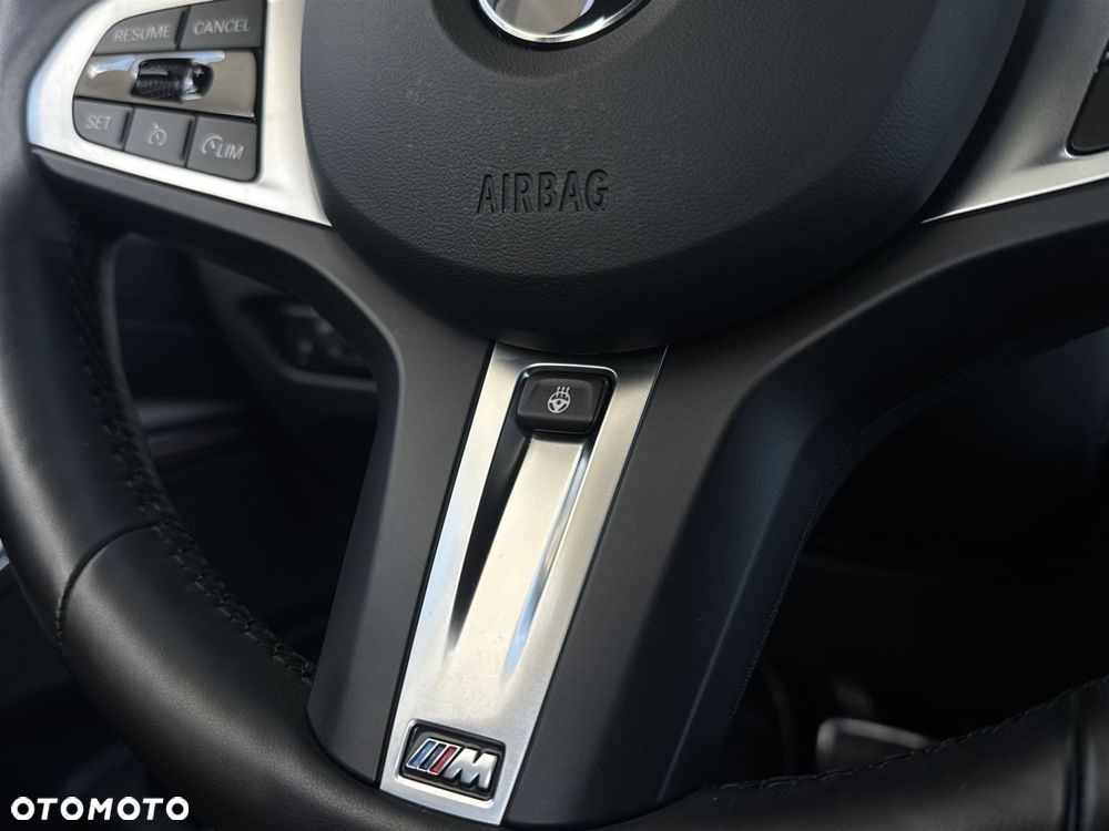 BMW Seria 3 M340i xDrive mHEV sport - 12