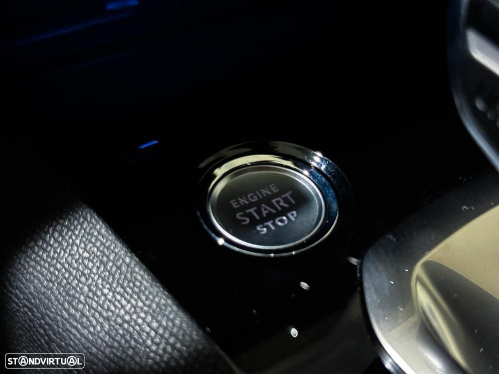 Peugeot 3008 1.6 PureTech GT EAT8 - 46