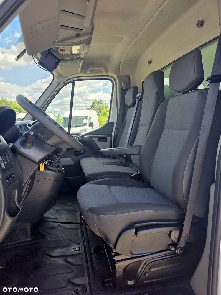 Renault MASTER 2,3 DCI 170 KONNY KONTENER 4,2M WINDA KLIMA KAMERA NAVIGACJA GWARANCJA - 12