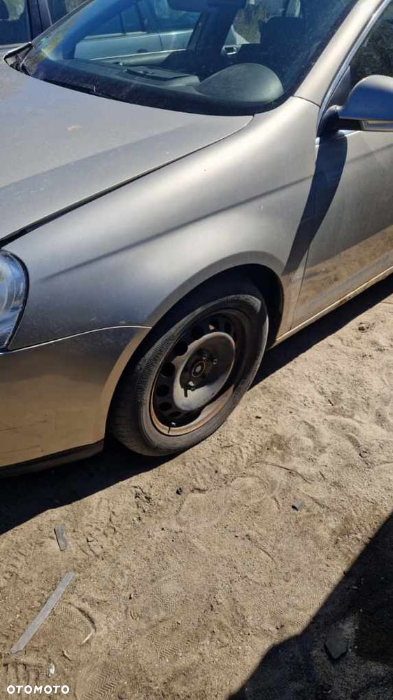 Sprzedam Błotnik lewy Golf V Jetta Lift - 1