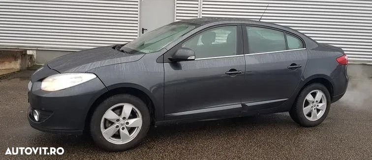 Dezmembrari  Renault FLUENCE (L30)  2010  > 0000 1.6 16V Benzina - 2