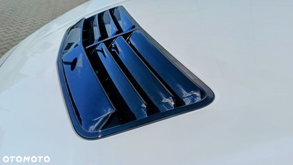 Ford Mustang - 5
