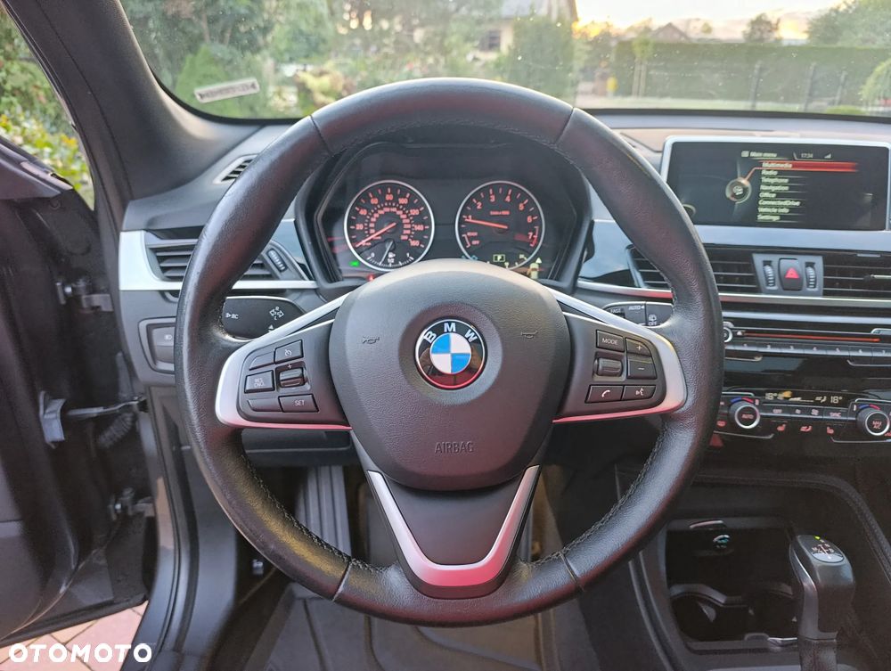 BMW X1 - 24