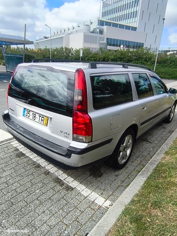 Volvo V70 2.4 D5 - 6