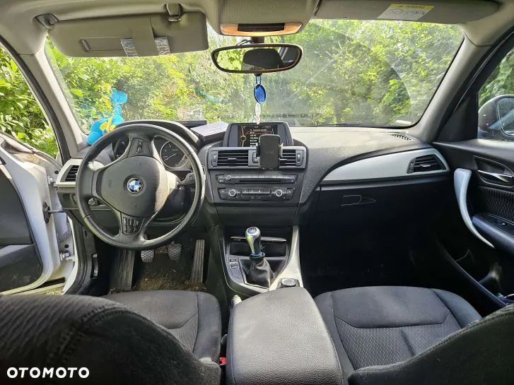 BMW Seria 1 114d - 7