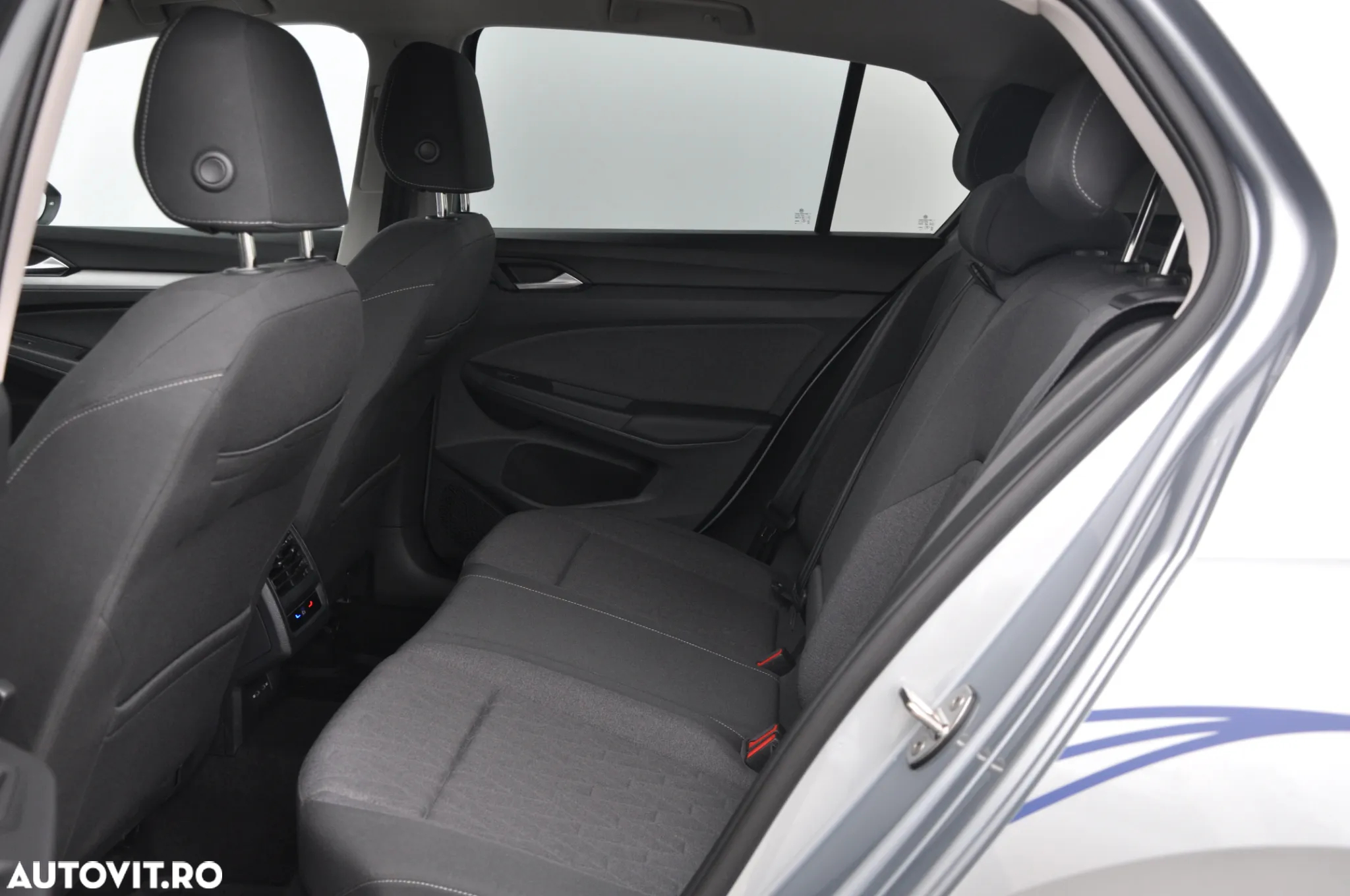 Volkswagen Golf 1.5 TSI eHybrid DSG PHEV Life - 26