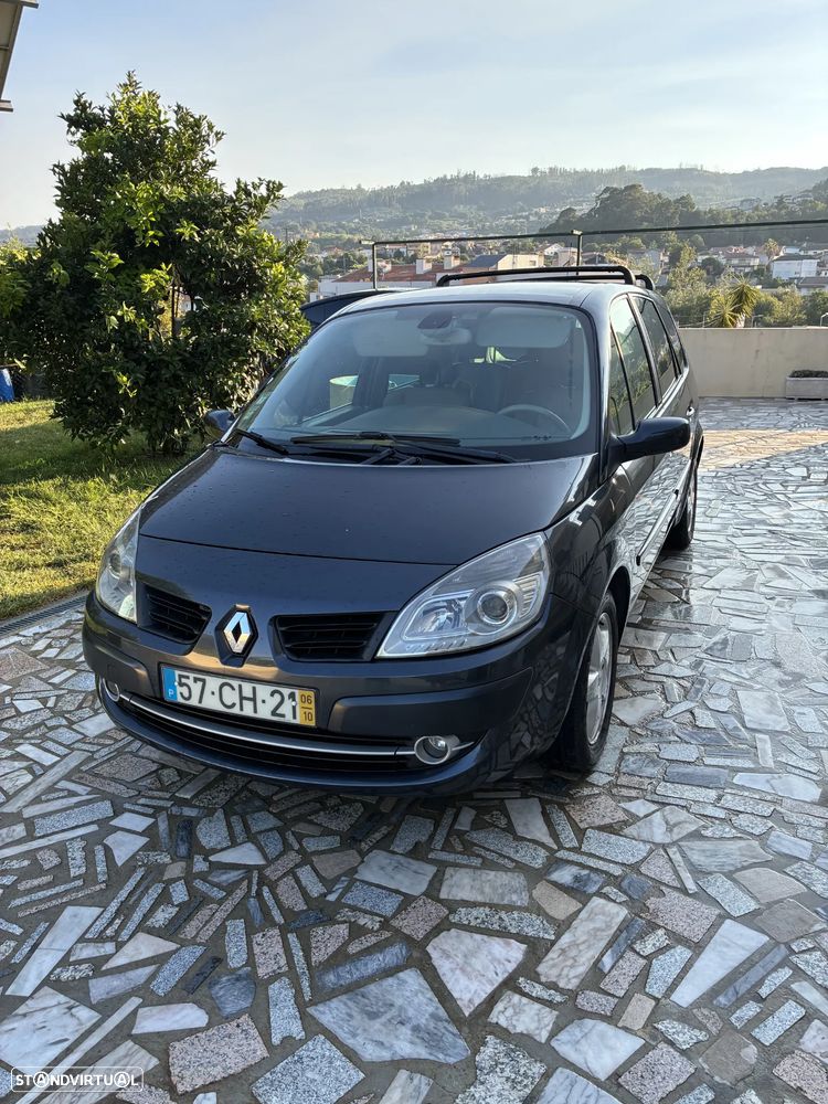 Renault Grand Scénic 1.5 dCi SL Exclusive - 1
