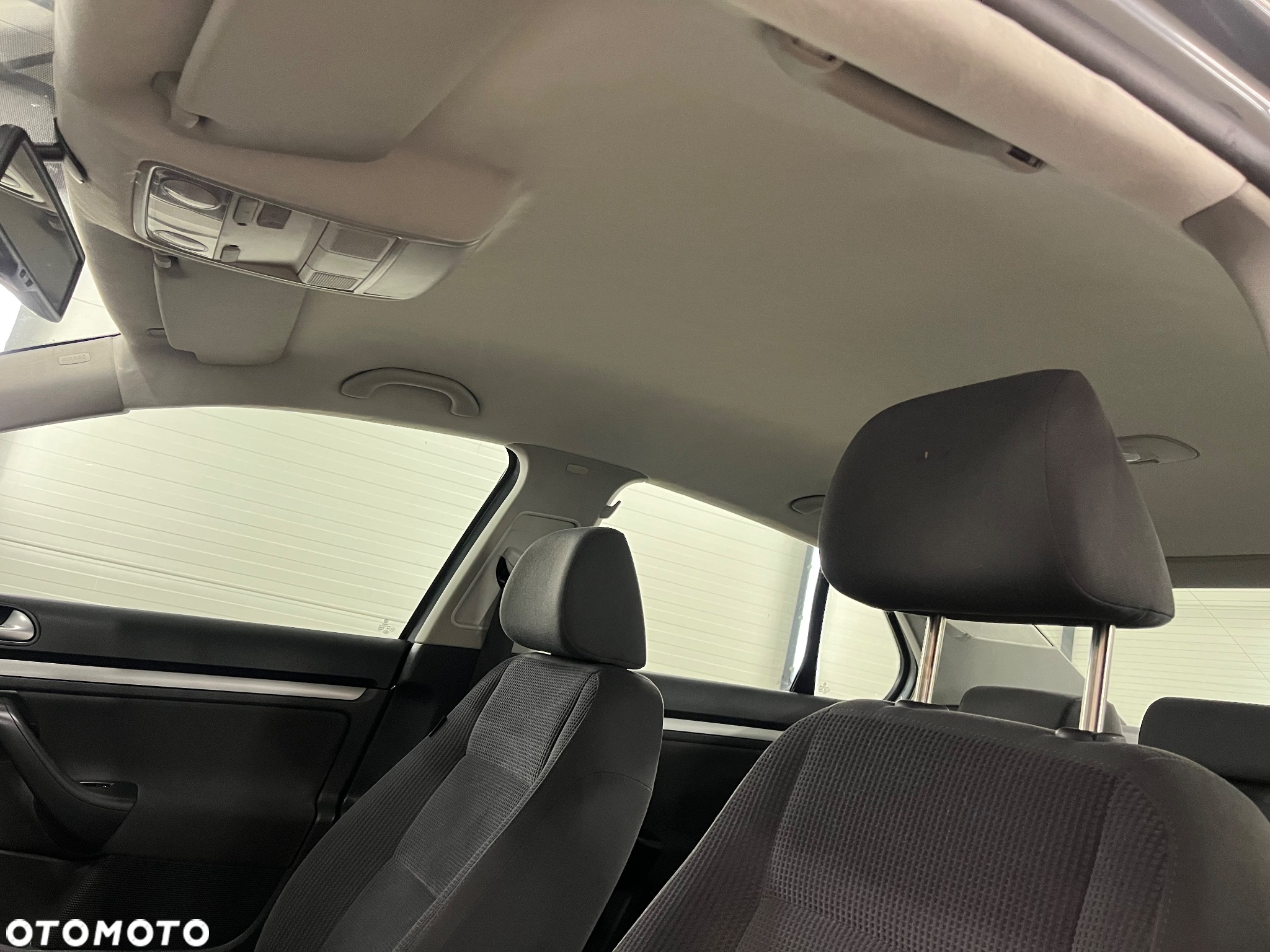 Volkswagen Jetta 1.9 TDI Comfortline - 16