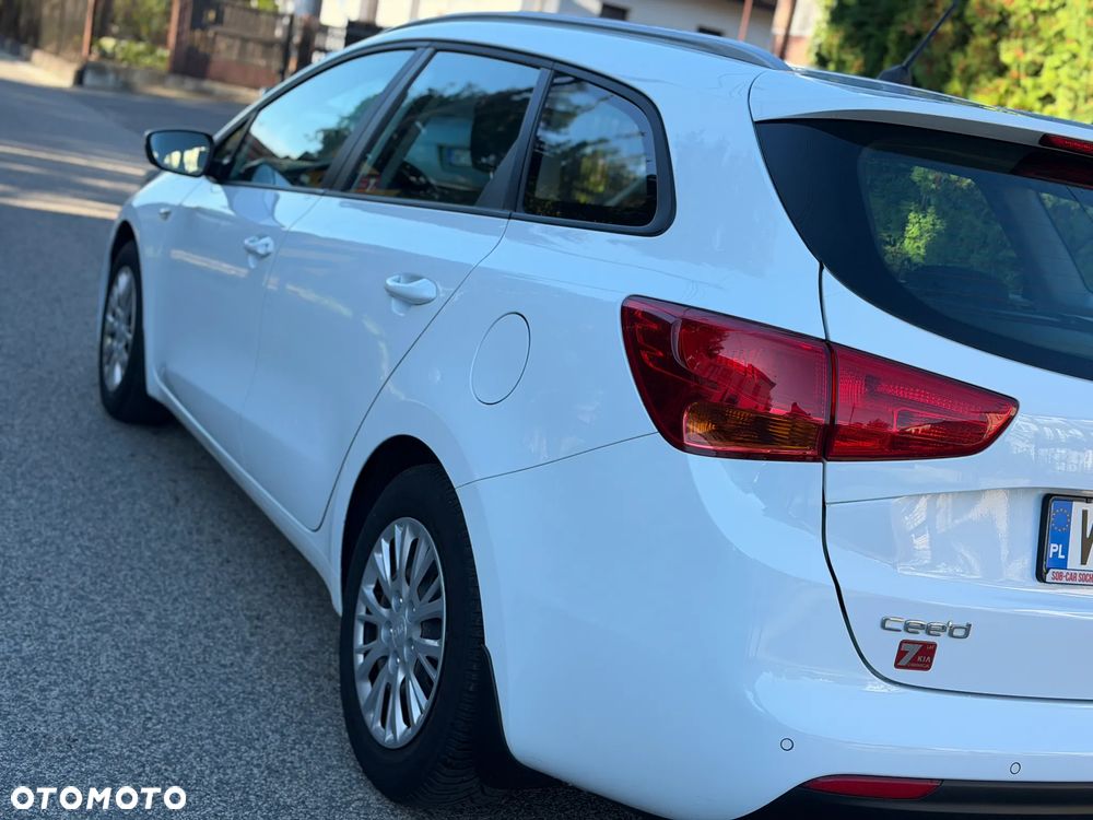 Kia Ceed 1.4 S - 38