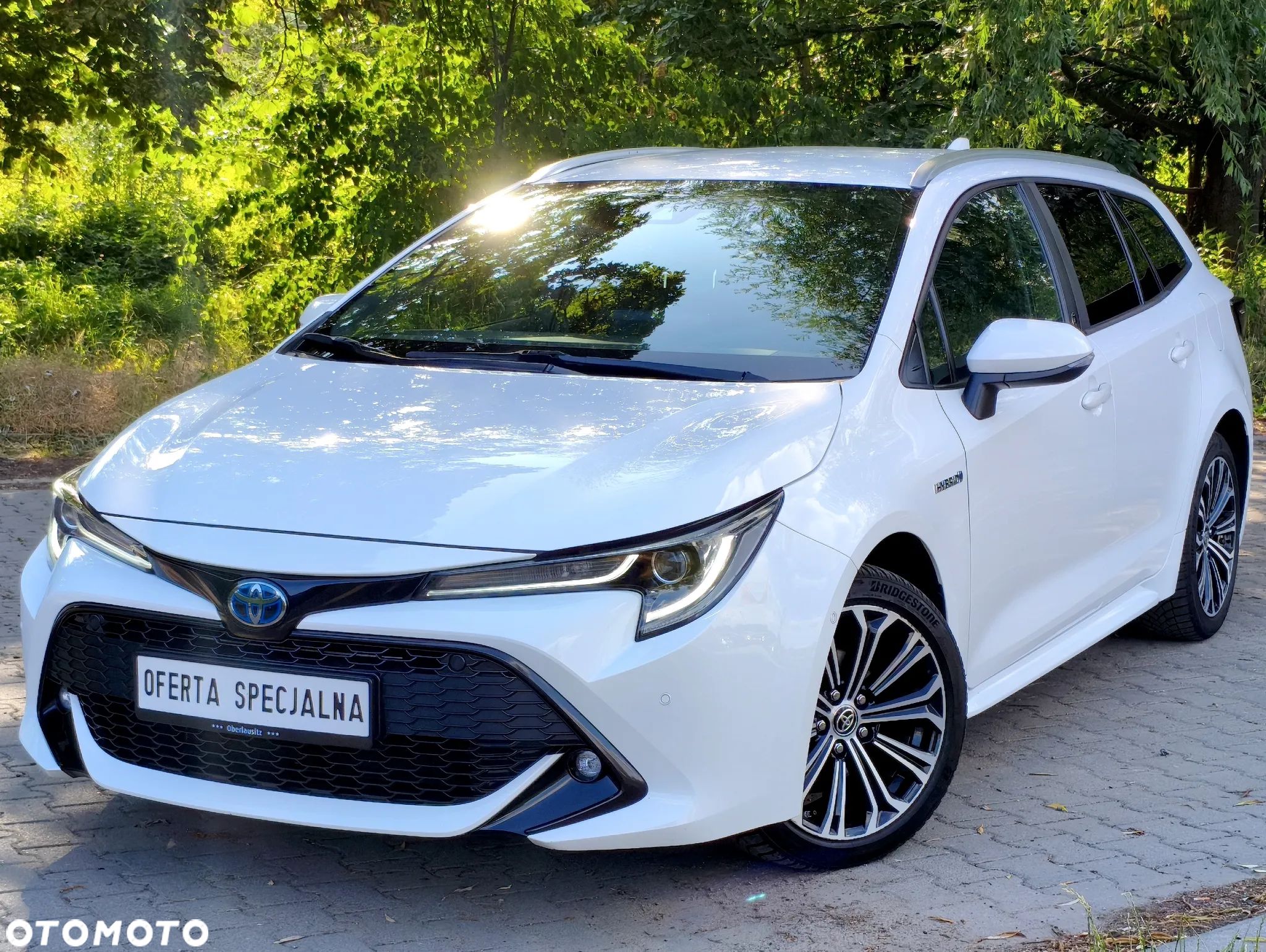 Toyota Corolla 1.8 Hybrid Team Deutschland - 1