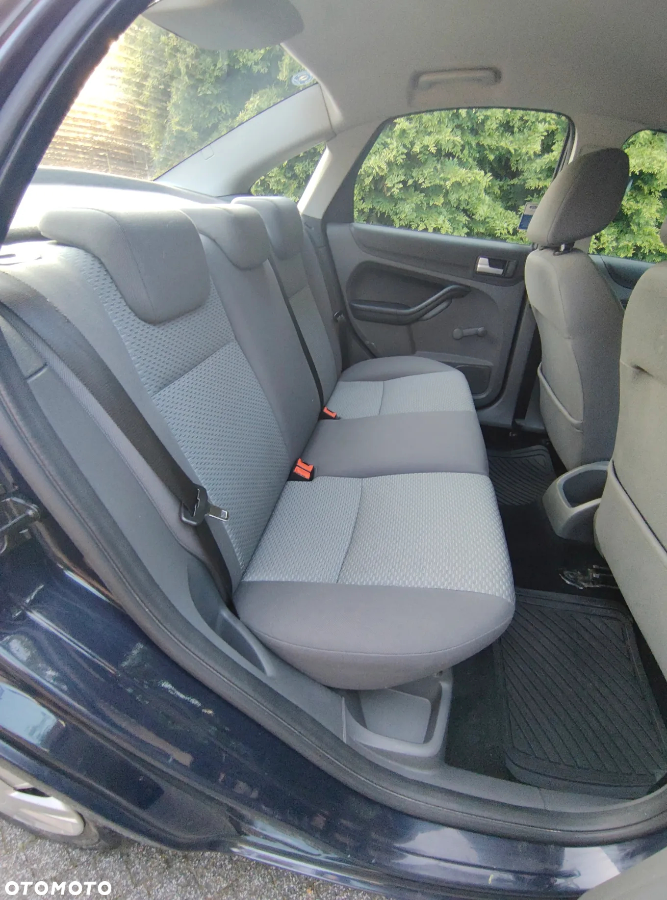Ford Focus 1.6 Trend - 9