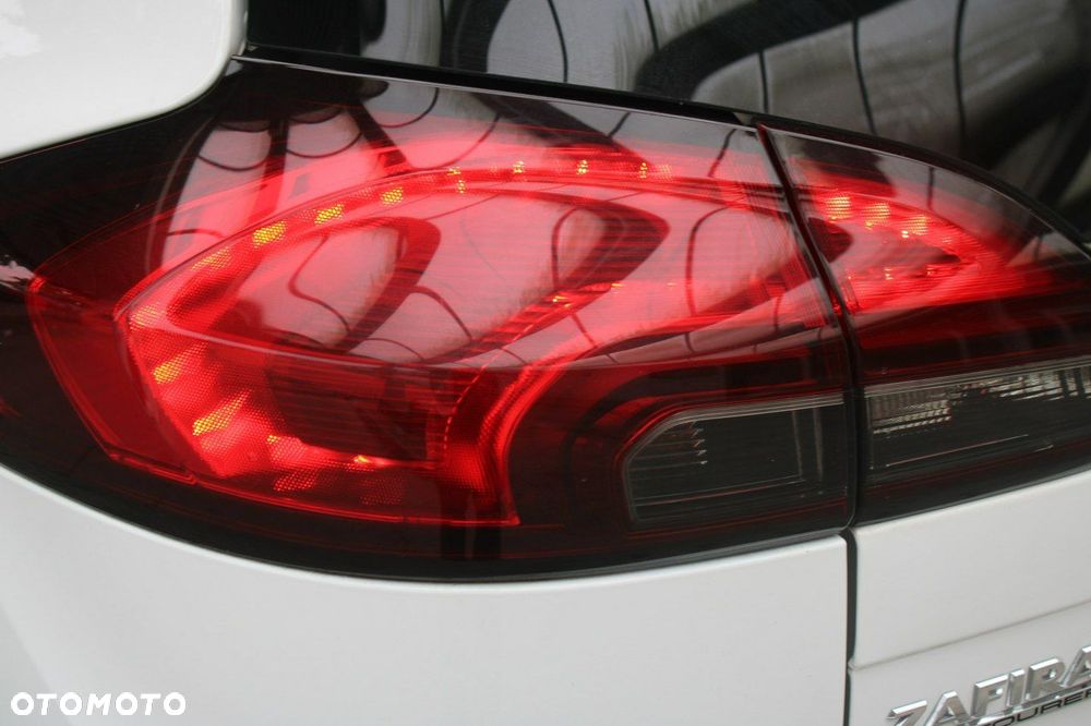 Opel Zafira Tourer 1.6 SIDI Turbo ecoFLEX Start/Stop Innovation - 34