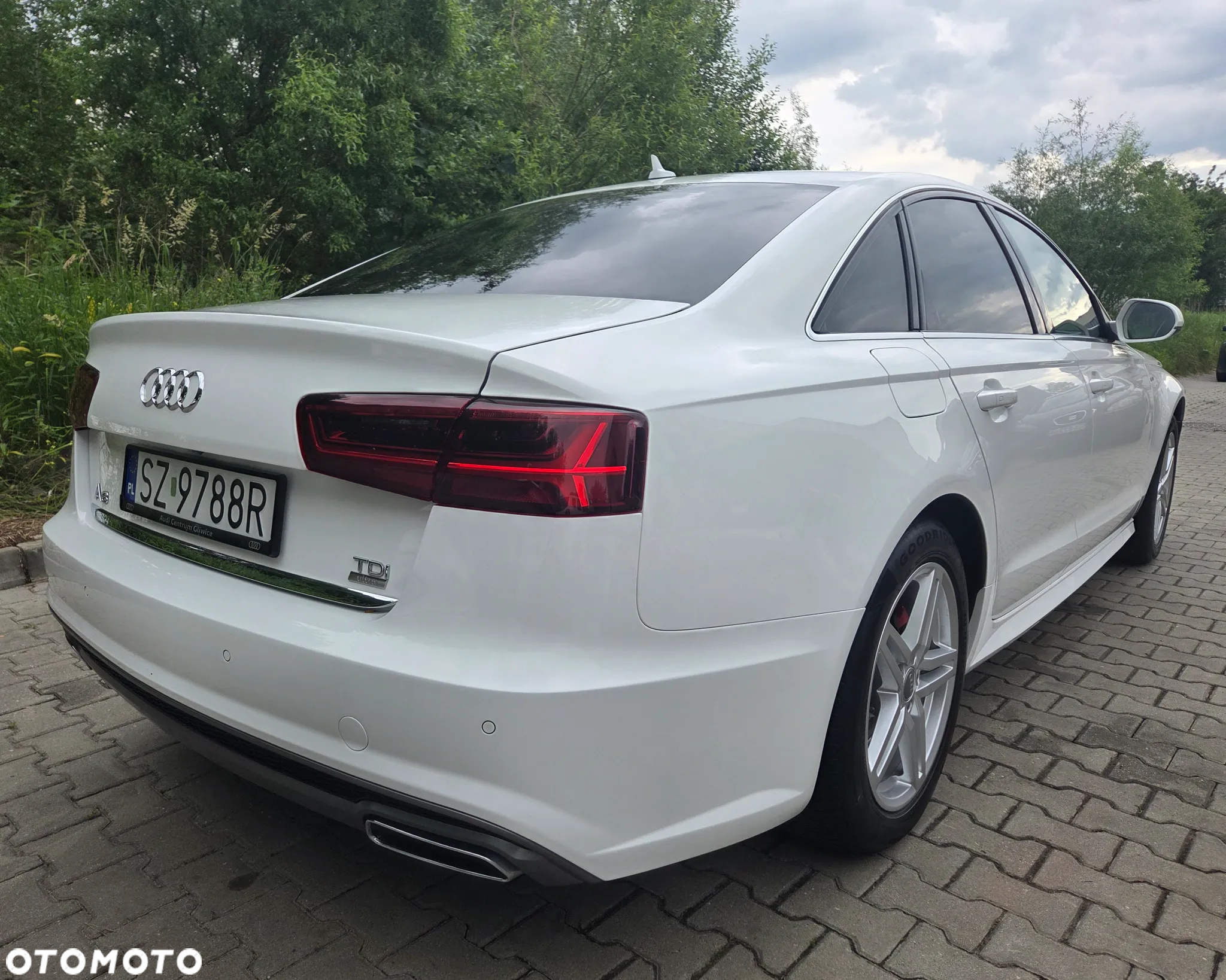 Audi A6 2.0 TDI ultra S tronic - 3