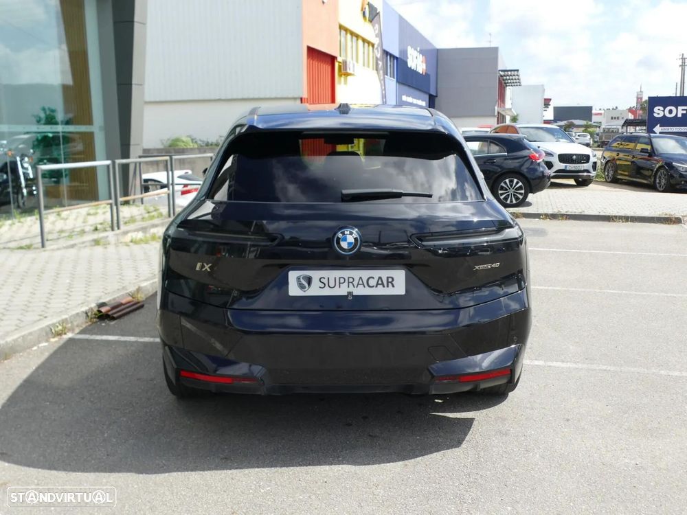 BMW iX xDrive 40 Pack Desportivo - 6