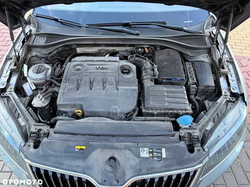 Skoda Superb 2.0 TDI L&K DSG - 22
