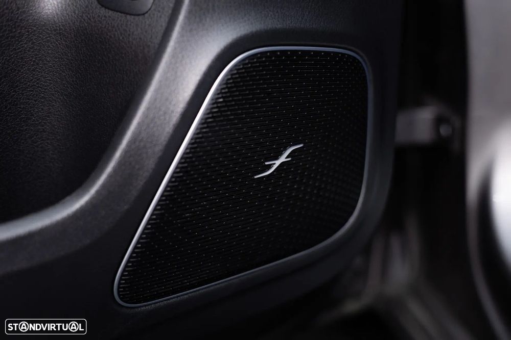 Mercedes-Benz A 180 Limousine d Progressive Aut. - 30