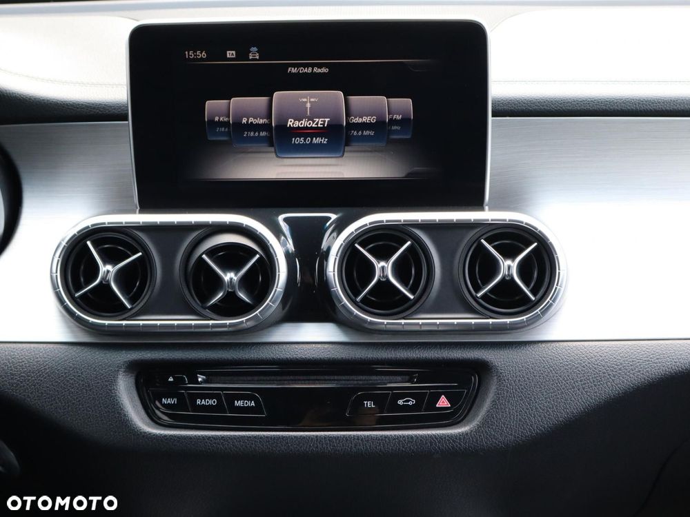 Mercedes-Benz Klasa X - 11