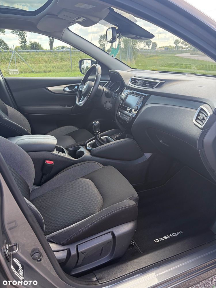 Nissan Qashqai 1.3 DIG-T N-Connecta - 11