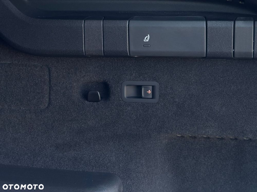 Volkswagen Tayron 1.5 eTSI mHEV Life DSG - 31
