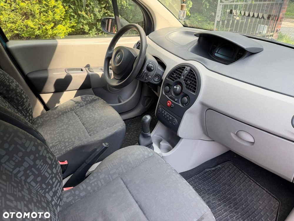Renault Modus - 13
