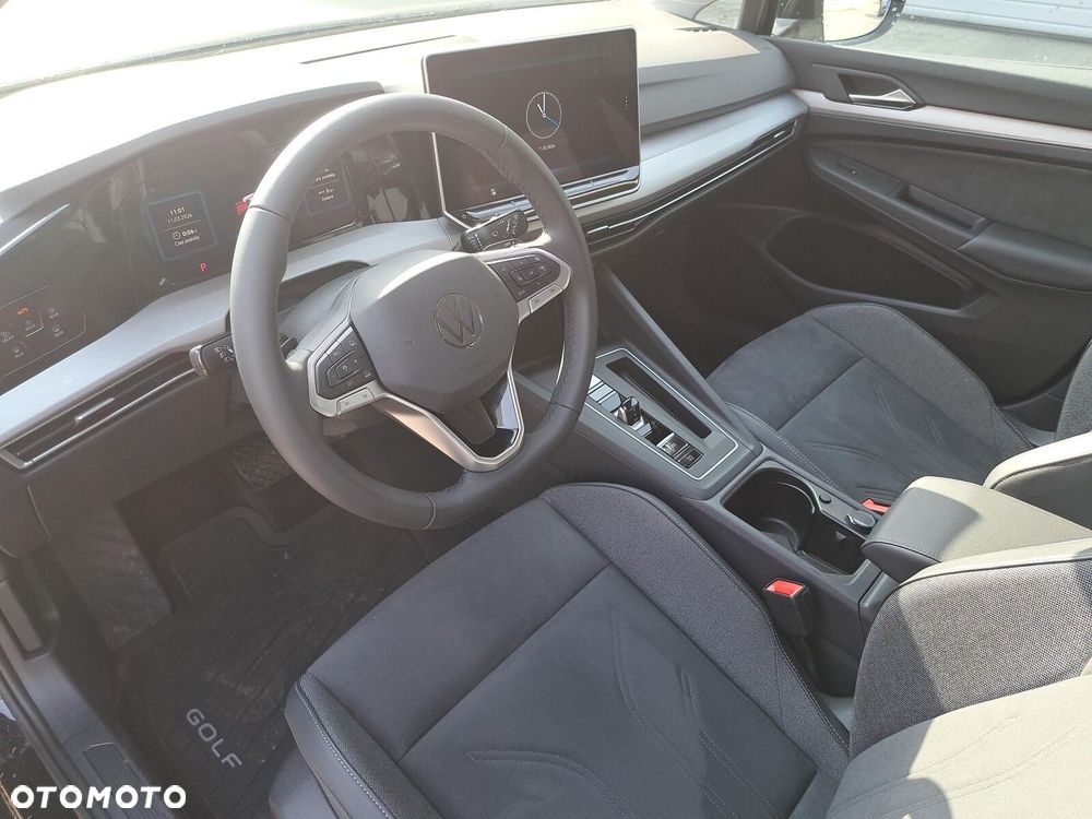 Volkswagen Golf - 9