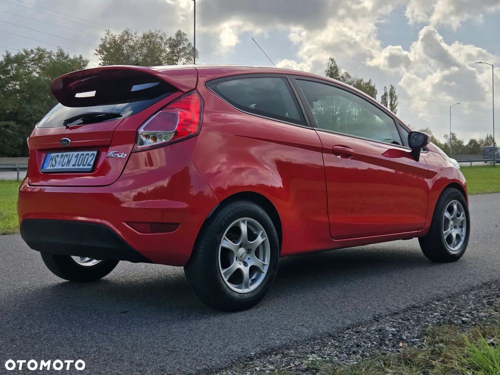 Ford Fiesta 2015 photo 3