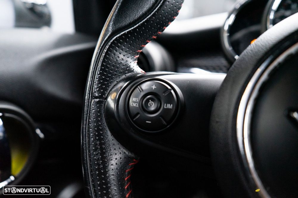 MINI 5 Portas Cooper SD - 43