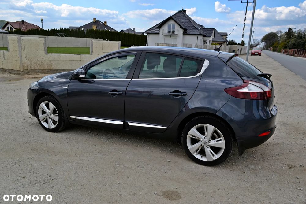 Renault Megane ENERGY TCe 115 Start & Stop LIMITED - 9