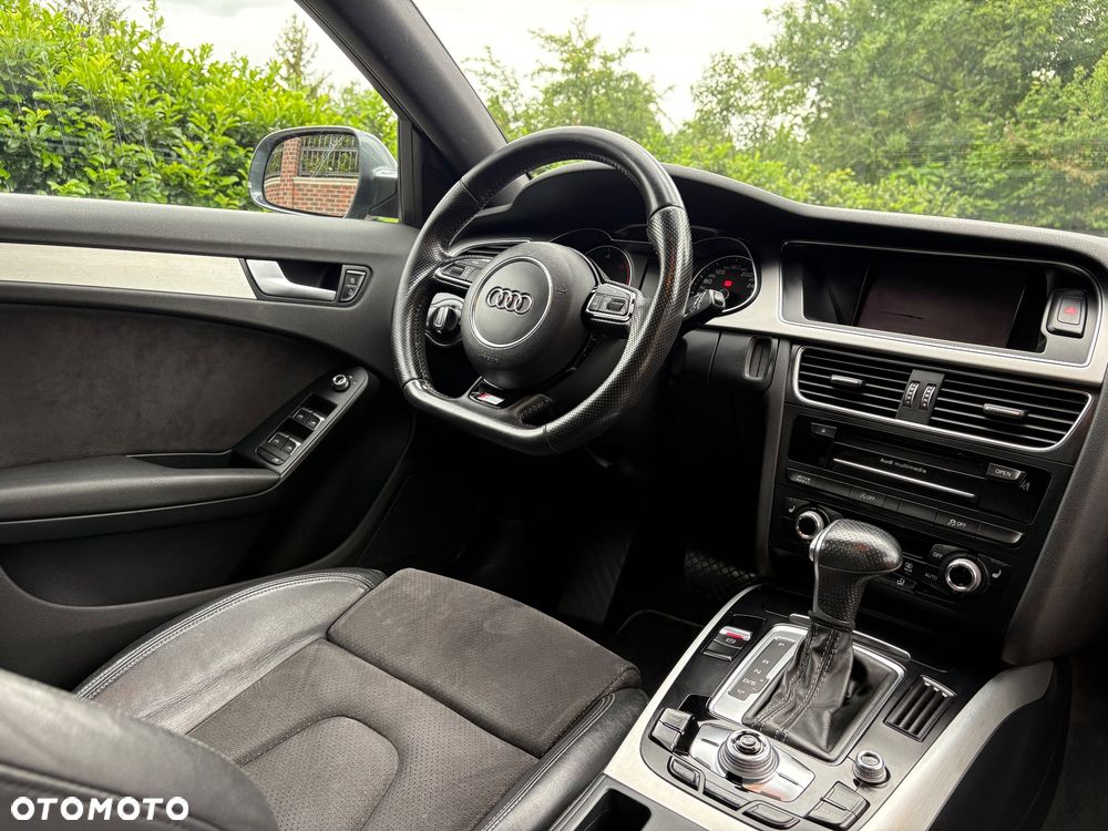 Audi A4 Avant 2.0 TDI Quattro S tronic - 19