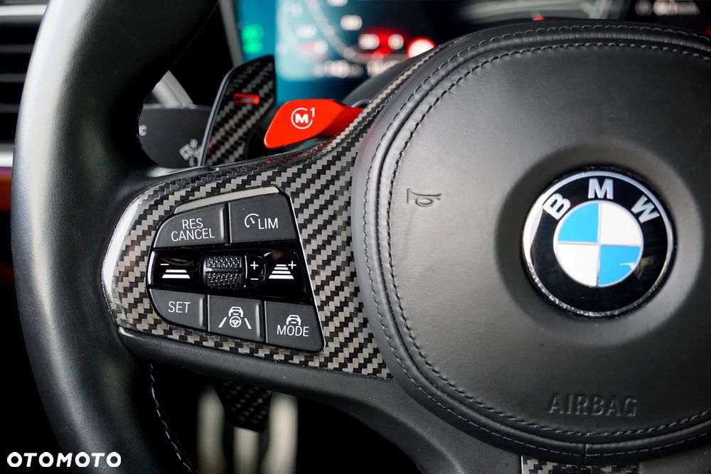 BMW M4 Competition M xDrive - 31