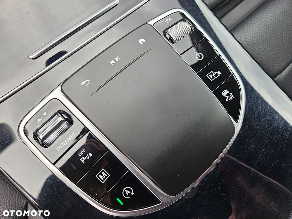 Mercedes-Benz GLC 200 4-Matic - 23