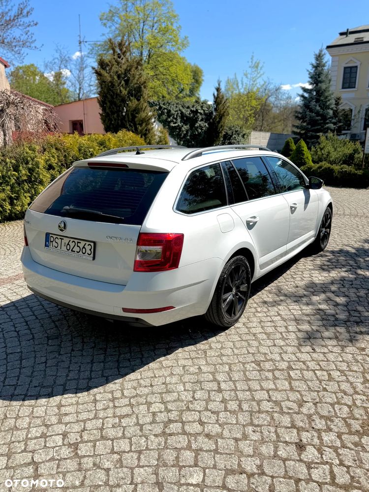 Skoda Octavia 2.0 TDI Style DSG - 14