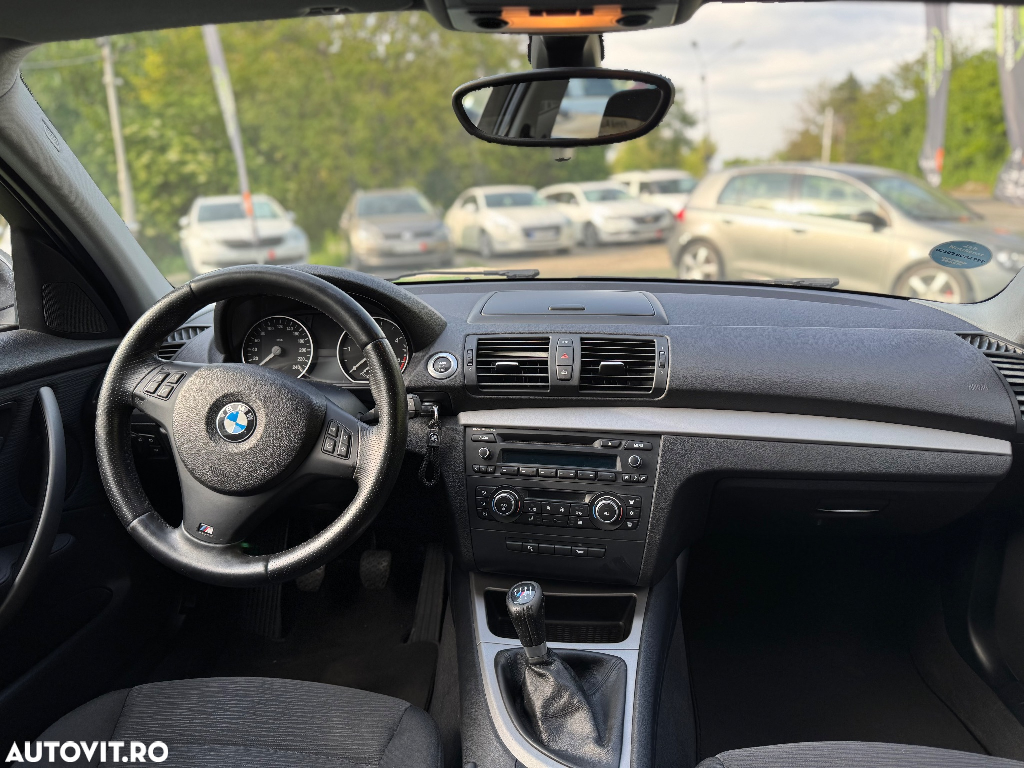 BMW Seria 1 120i - 6