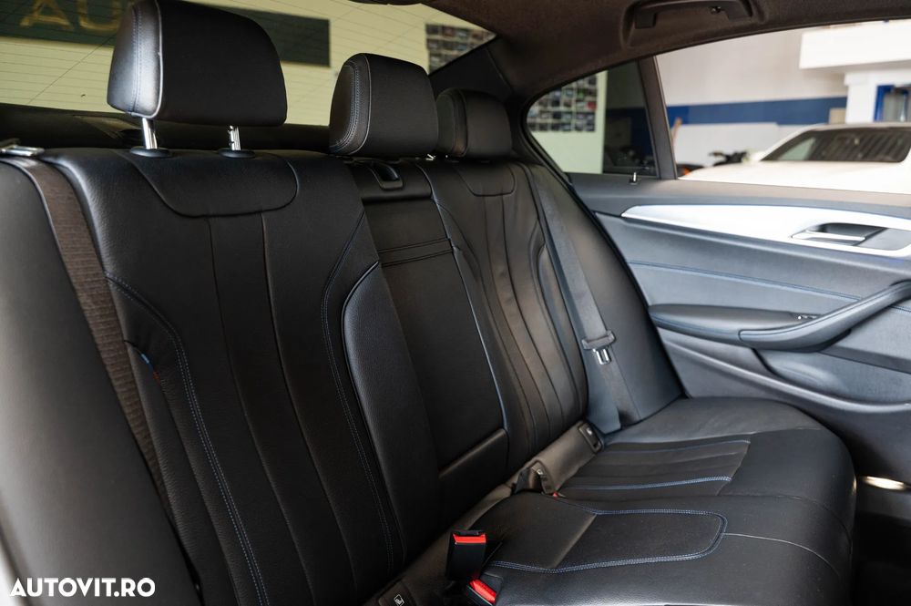 BMW Seria 5 530d xDrive Aut. - 7