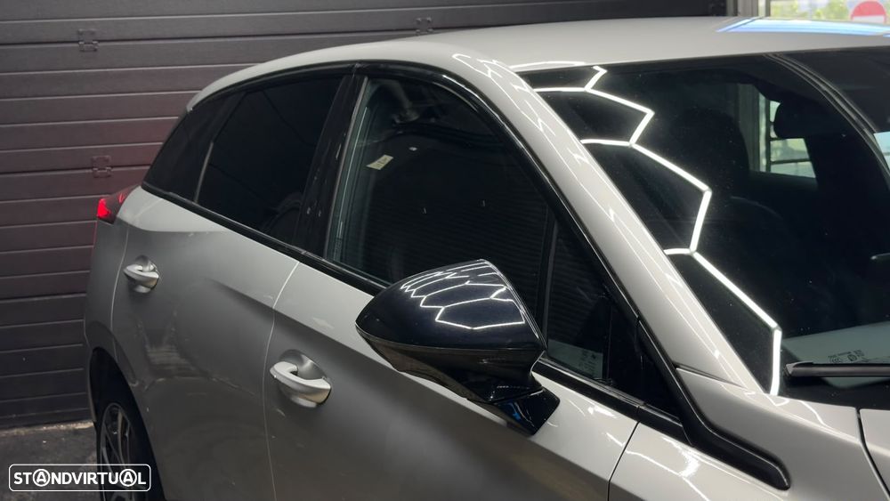 MG MG4 77 kWh Extended Range Luxury - 21