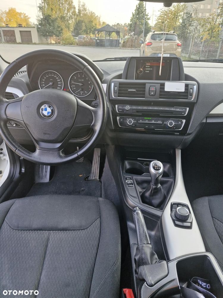 BMW Seria 1 118i - 8