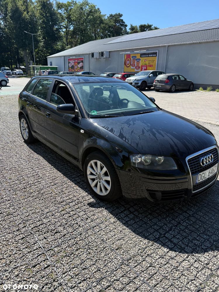 Audi A3 Sportback 2.0 TDI DPF Ambiente - 1