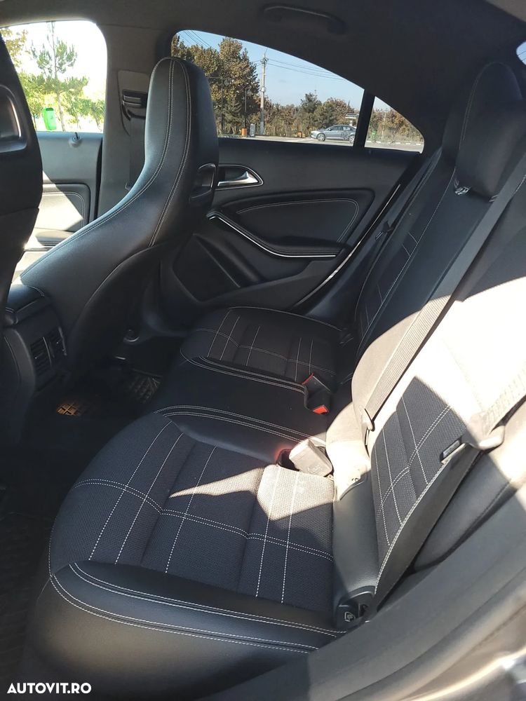 Mercedes-Benz CLA 220 d Aut. - 21