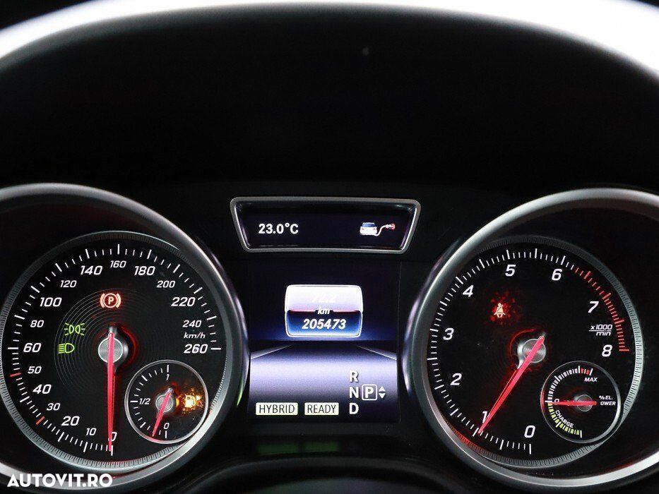 Mercedes-Benz GLE - 11