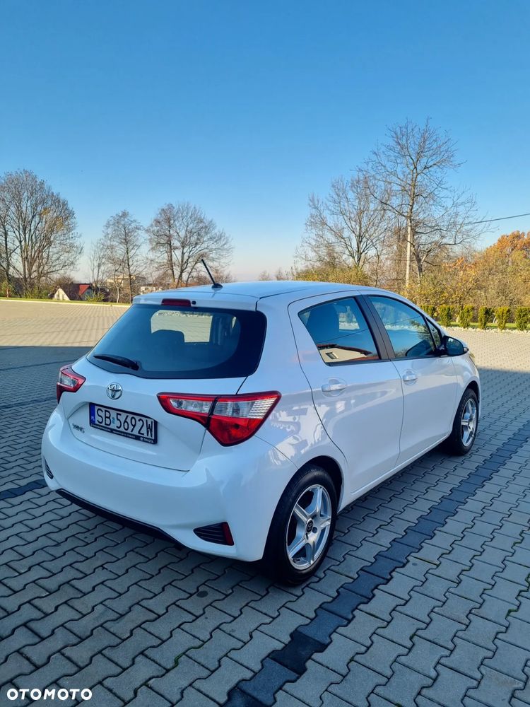 Toyota Yaris 1.0 Active - 5