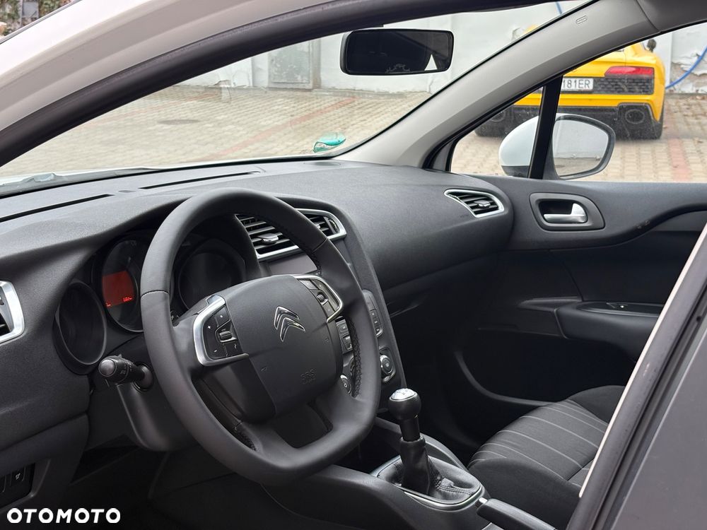 Citroën C4 HDi 90 Business Class - 8
