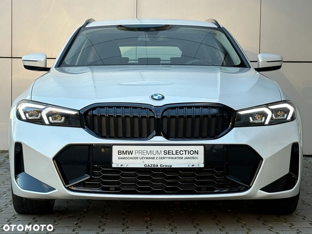 BMW Seria 3 320d xDrive - 4