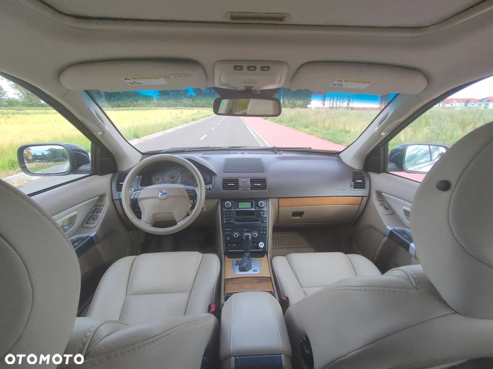 Volvo XC 90 - 10