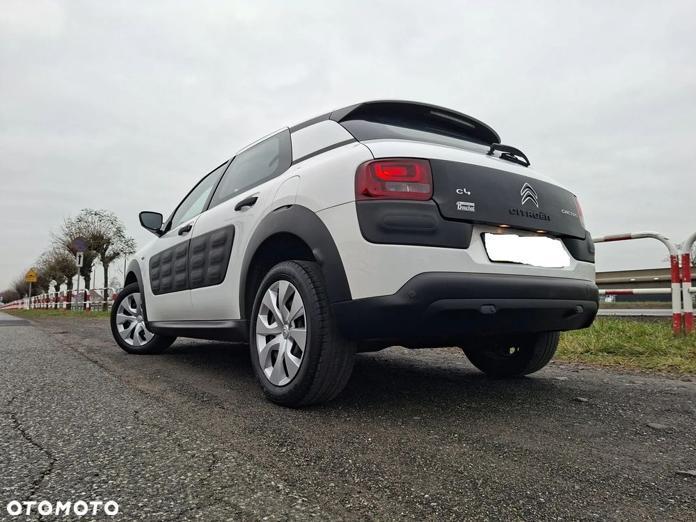 Citroën C4 Cactus 1.2 PureTech Shine S&S - 9