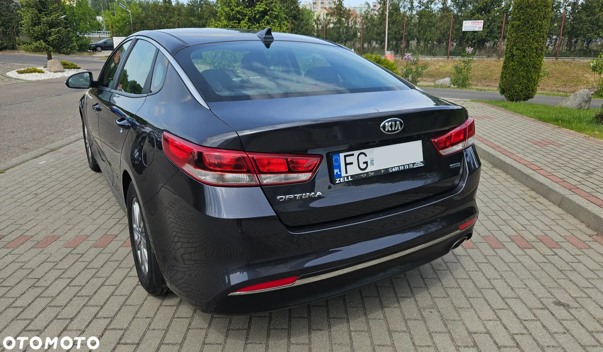 Kia Optima - 13