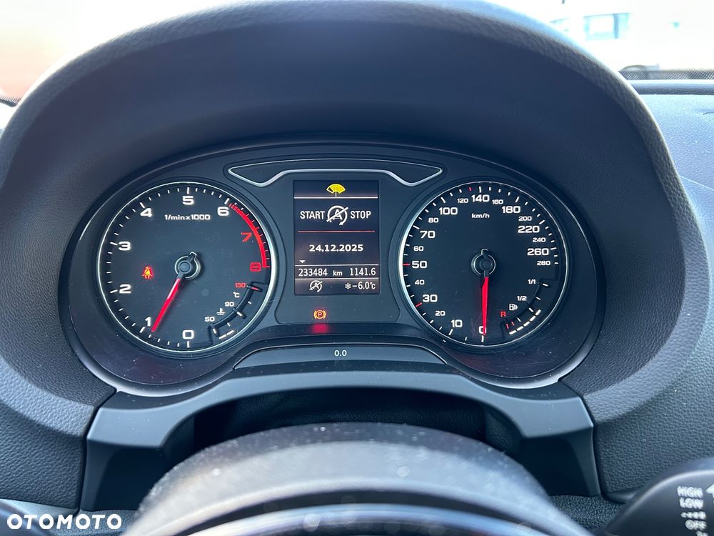 Audi A3 Sportback 1.8 TFSI S line Sportpaket - 22