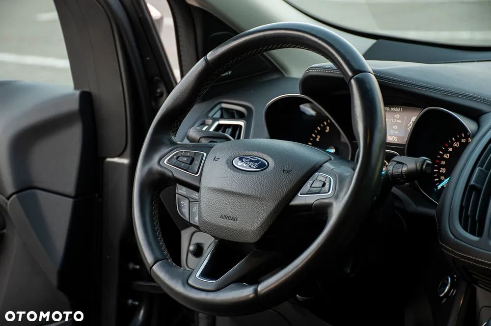 Ford Kuga 2.0 EcoBoost 4x4 ST-Line - 29