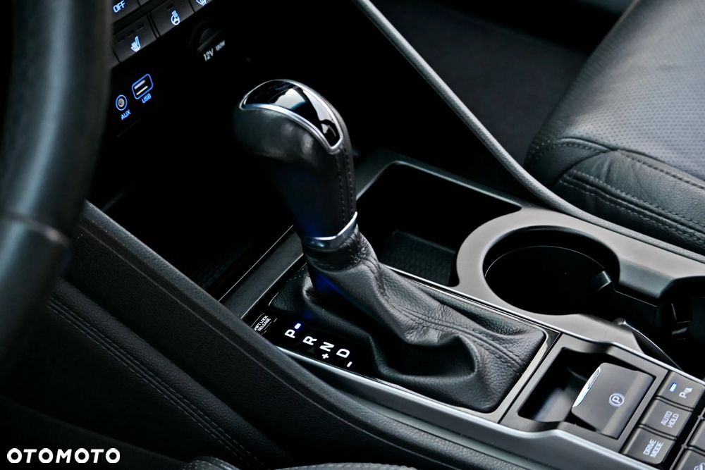 Hyundai Tucson 2.0 CRDI Premium 4WD - 28