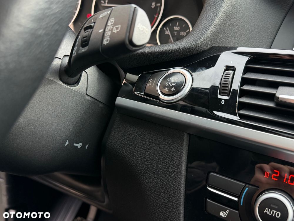 BMW X3 sDrive18d - 19